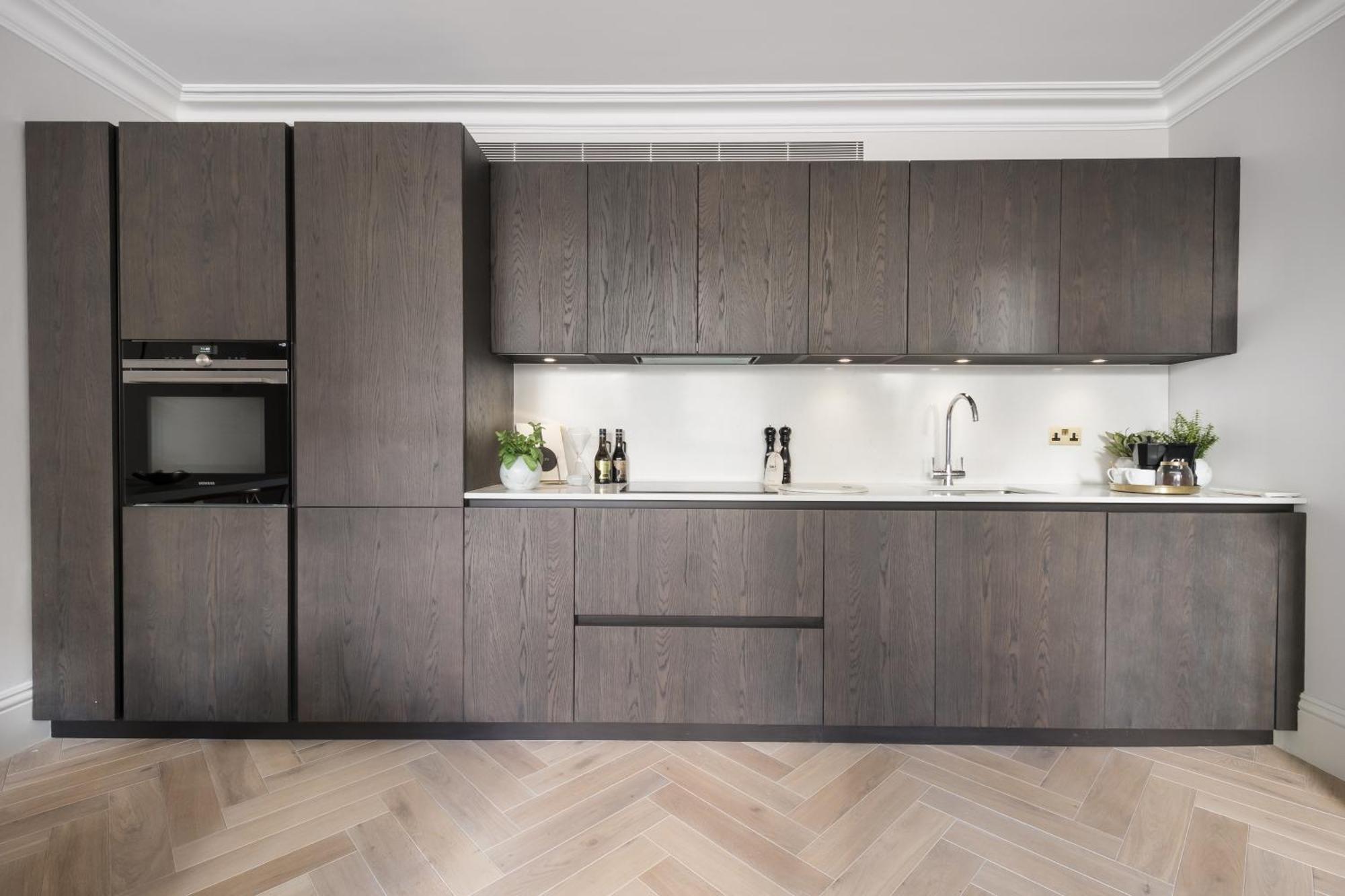 Luxury 2-Bed Hyde Park Apartment - Ac - Sleeps 6 Apartament *
