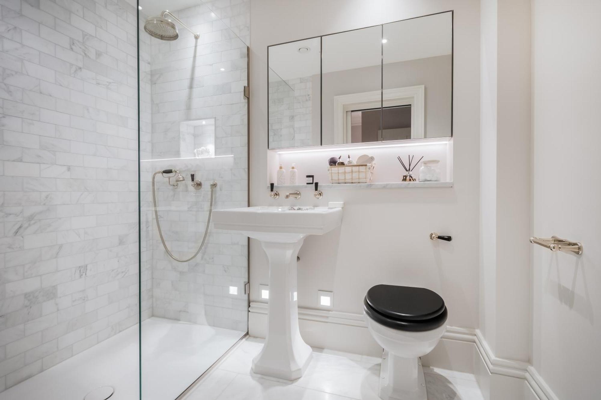 Luxury 2-Bed Hyde Park Apartment - Ac - Sleeps 6 Apartament *